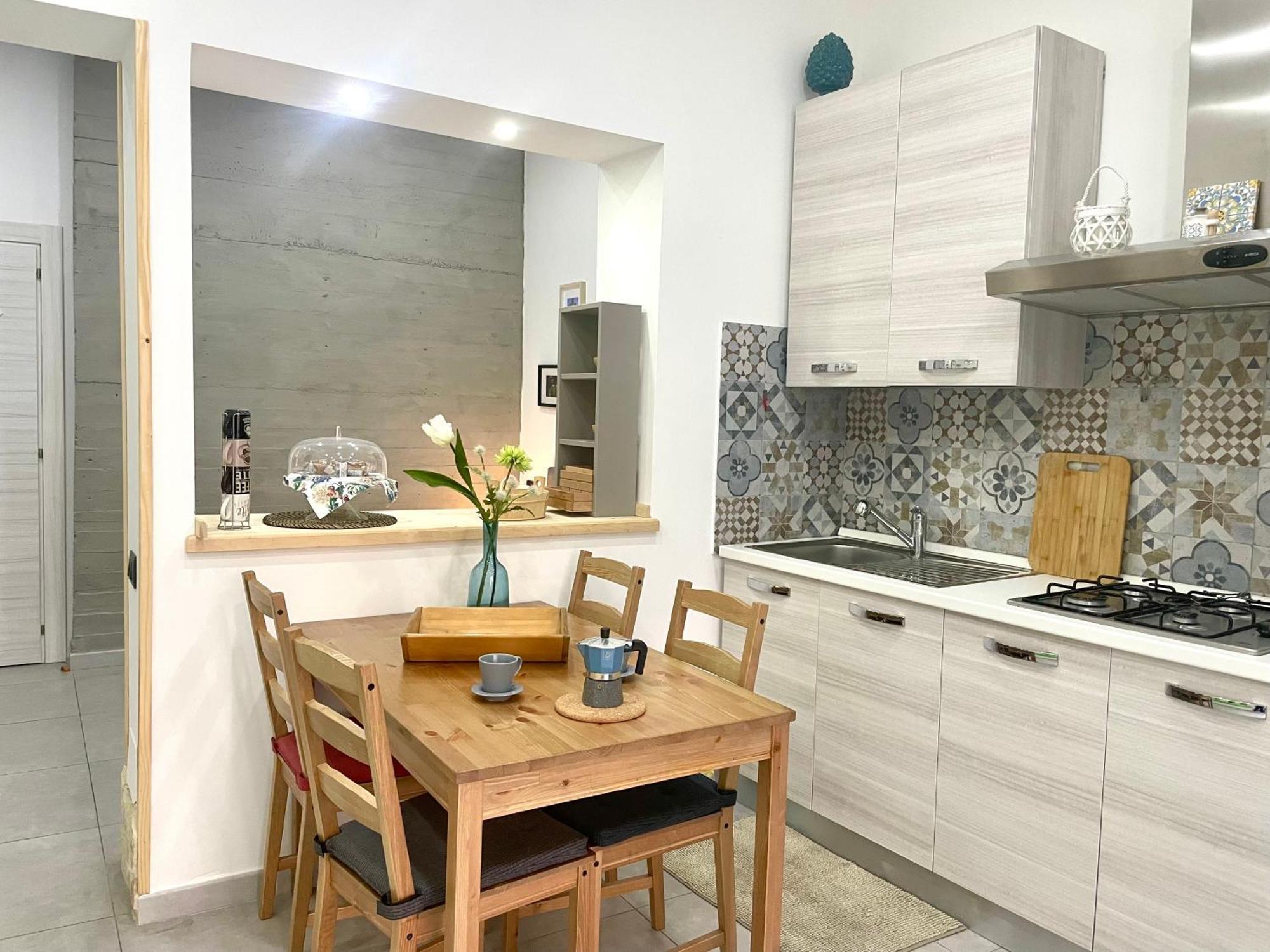 Casa Giniusa Central Studio Катанія Екстер'єр фото