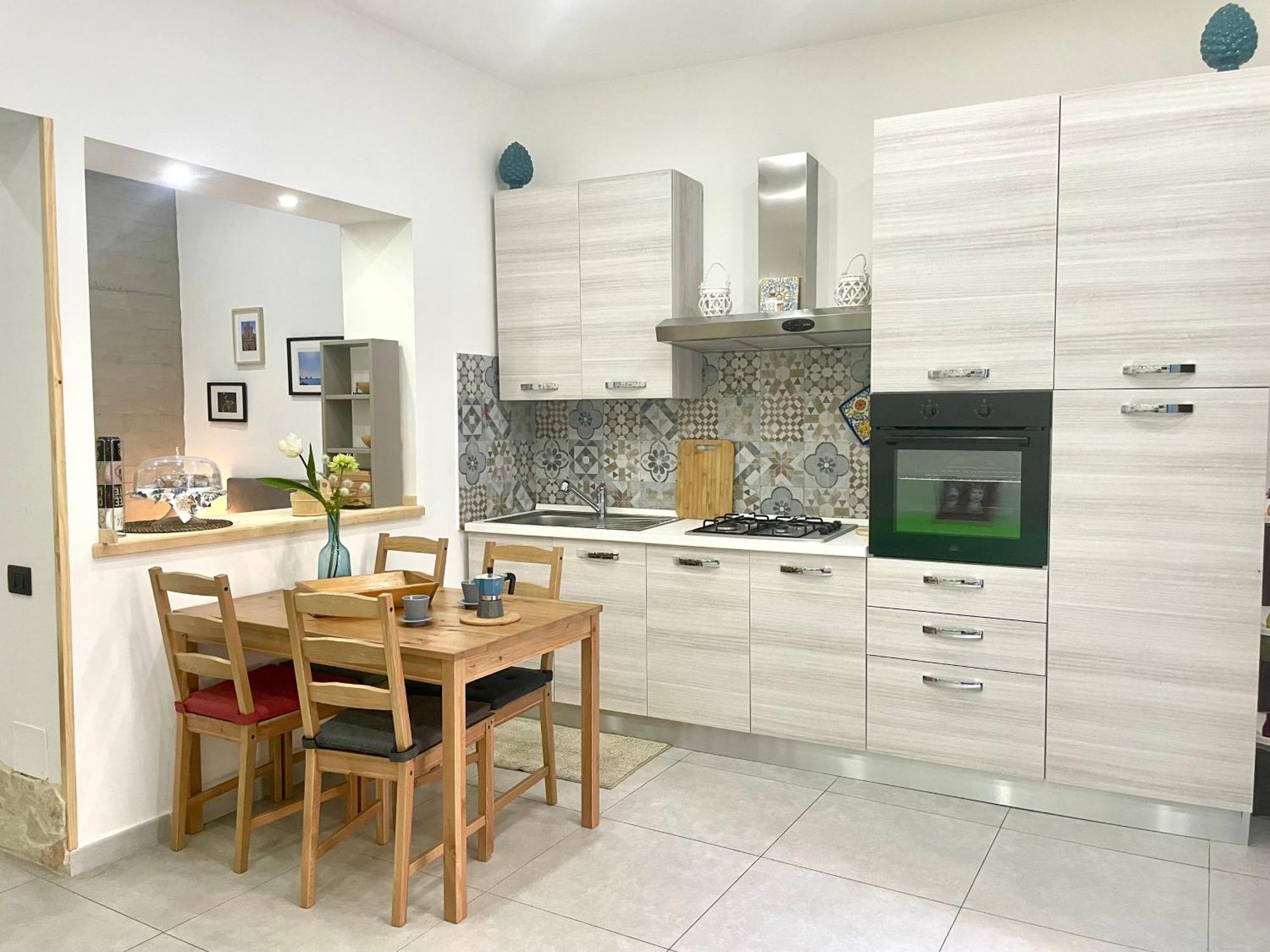 Casa Giniusa Central Studio Катанія Екстер'єр фото