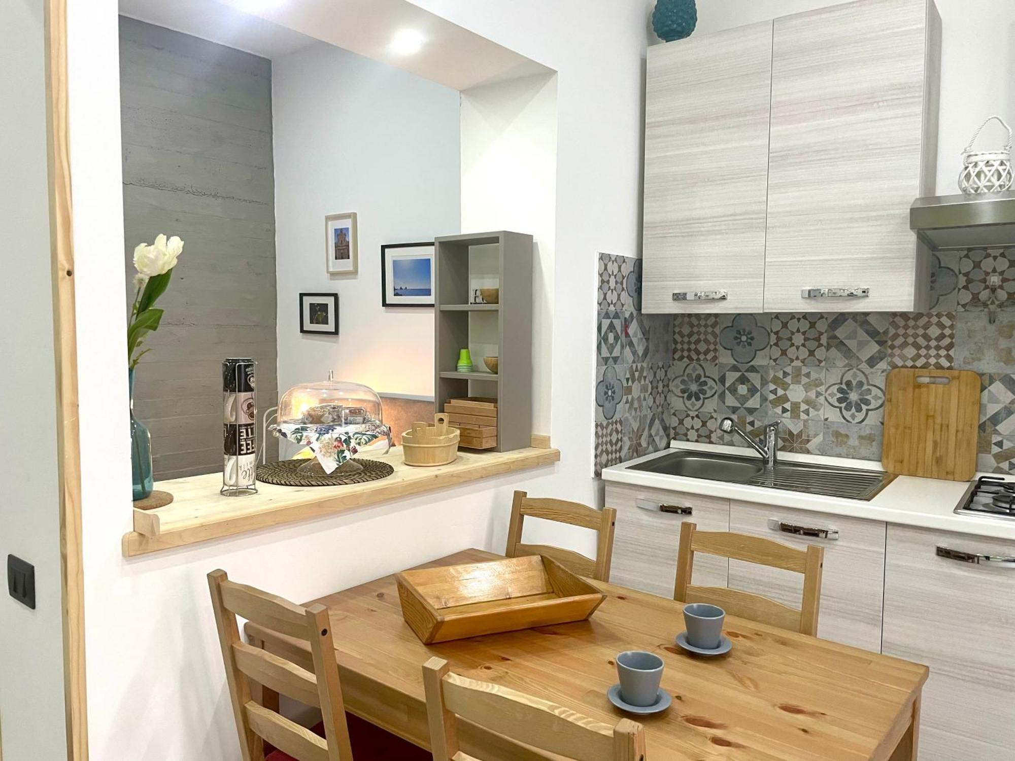 Casa Giniusa Central Studio Катанія Екстер'єр фото